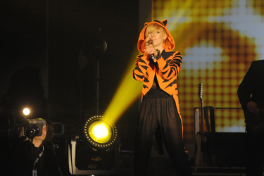 Alina Süggeler (Frida Gold)