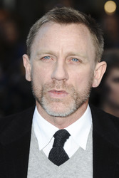 Daniel Craig
