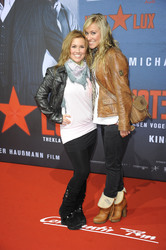 Sarah Tkotsch, Sina Tkotsch