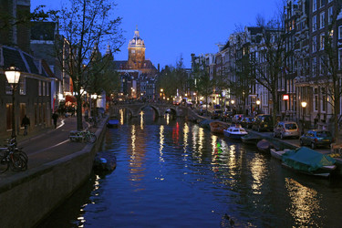 Oudezijds Voorburgwal