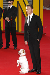 Jamie Bell, Milou