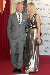 Roland Emmerich, Joely Richardson