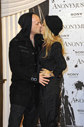 Sven Kilthau-Lander, Xenia Seeberg