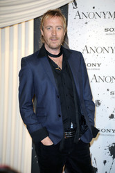 Rhys Ifans