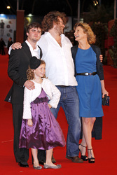 Isabella Blake-Thomas, Cameron Bright, Vincent Lannoo, Astrid Whetnall