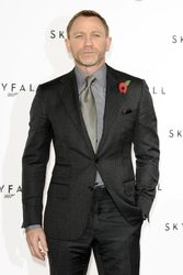 Daniel Craig