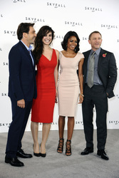 Javier Bardem, Bérénice Marlohe , Naomie Harris, Daniel Craig