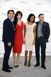 Javier Bardem, Bérénice Marlohe , Naomie Harris, Daniel Craig