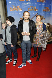 Milan Peschel mit Familie