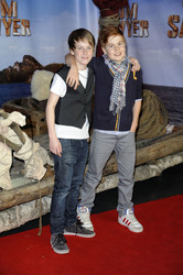 Louis Hofmann, Leon Seidel