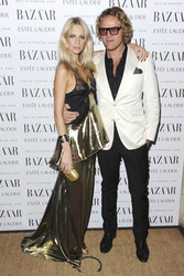 Poppy Delevingne mit Begleitung