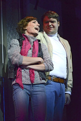 Roberta Valentini als Ulla, Enrico De Pieri als Peter Schlönzke