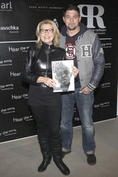 Jane Comerford (Texas Lightning), Tim Mälzer