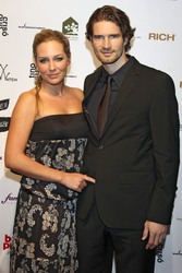 Arne Friedrich mit Freundin Linn Rödenbeck