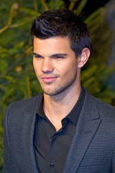 Taylor Lautner