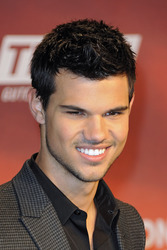 Taylor Lautner