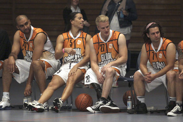 Ademola Okulaja, Jorge Gonzalez, Mario Galla, Adam Bousdoukos