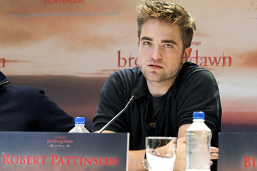 Robert Pattinson