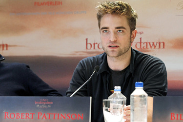 Robert Pattinson