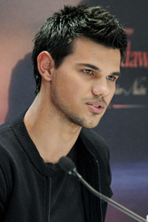 Taylor Lautner