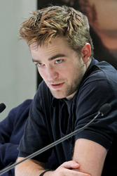 Robert Pattinson