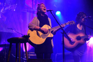 Valeska Steiner, Sonja Glass (BOY)