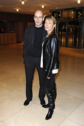 Torsten Neumann, Deborah Kara Unger