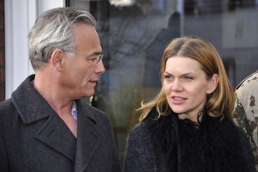 Klaus J. Behrendt, Anna Loos