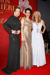 Barbara Schöneberger, Andie MacDowell, Frauke Ludowig