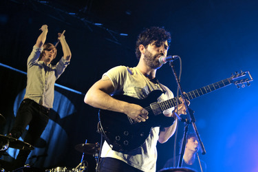 Jack Bevan, Yannis Philippakis (Foals)