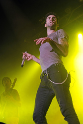 Mickey Madden, Adam Levine (Maroon 5)