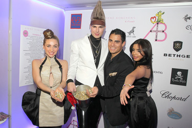 Gabriela Gottschalk, Silva Gonzales, Diba Hakimi (Hot Banditoz) und André Borchers