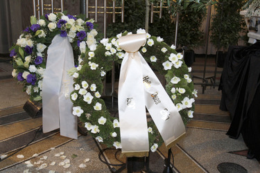 Trauerkränze für Johannes Heesters