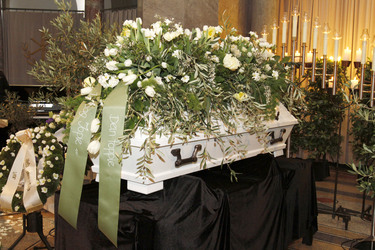 Sarg mit Johannes Heesters