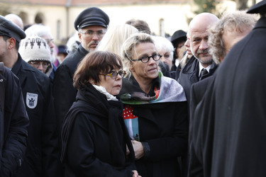 Simone Rethel, Wiesje Herold