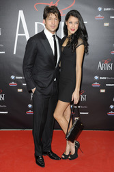 Sebastian Deyle, Rebecca Mir