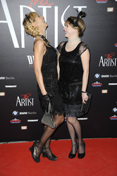 Nina-Friederike Gnädig, Jasmin Schwiers