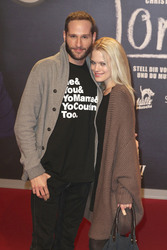 Lee Rychter mit Freundin Leonie Jung