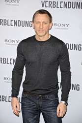 Daniel Craig