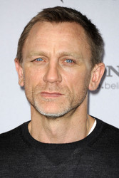 Daniel Craig