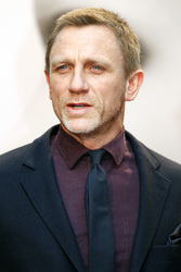 Daniel Craig