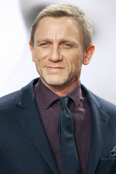 Daniel Craig