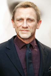 Daniel Craig