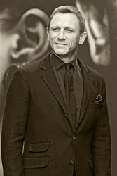 Daniel Craig