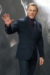 Daniel Craig