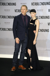 Daniel Craig, Rooney Mara