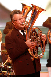 Ernst Hutter & Die Egerländer Musikanten