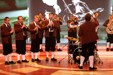 Ernst Hutter & Die Egerländer Musikanten