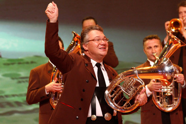 Ernst Hutter & Die Egerländer Musikanten