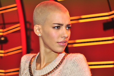 Alina Süggeler (Frida Gold)